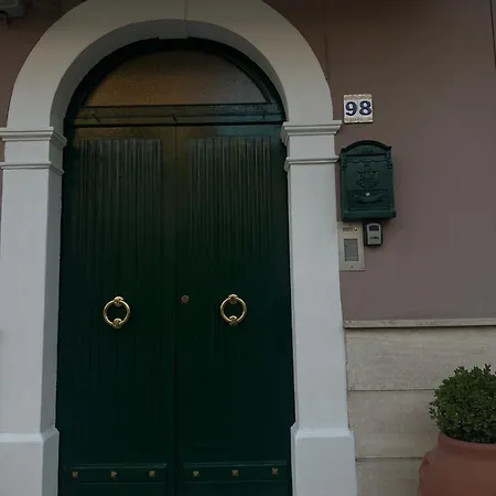 House Nonna Nina 3*